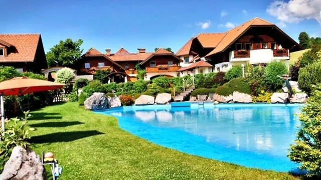 Bio-bauernhof Simonbauer 팜스테이